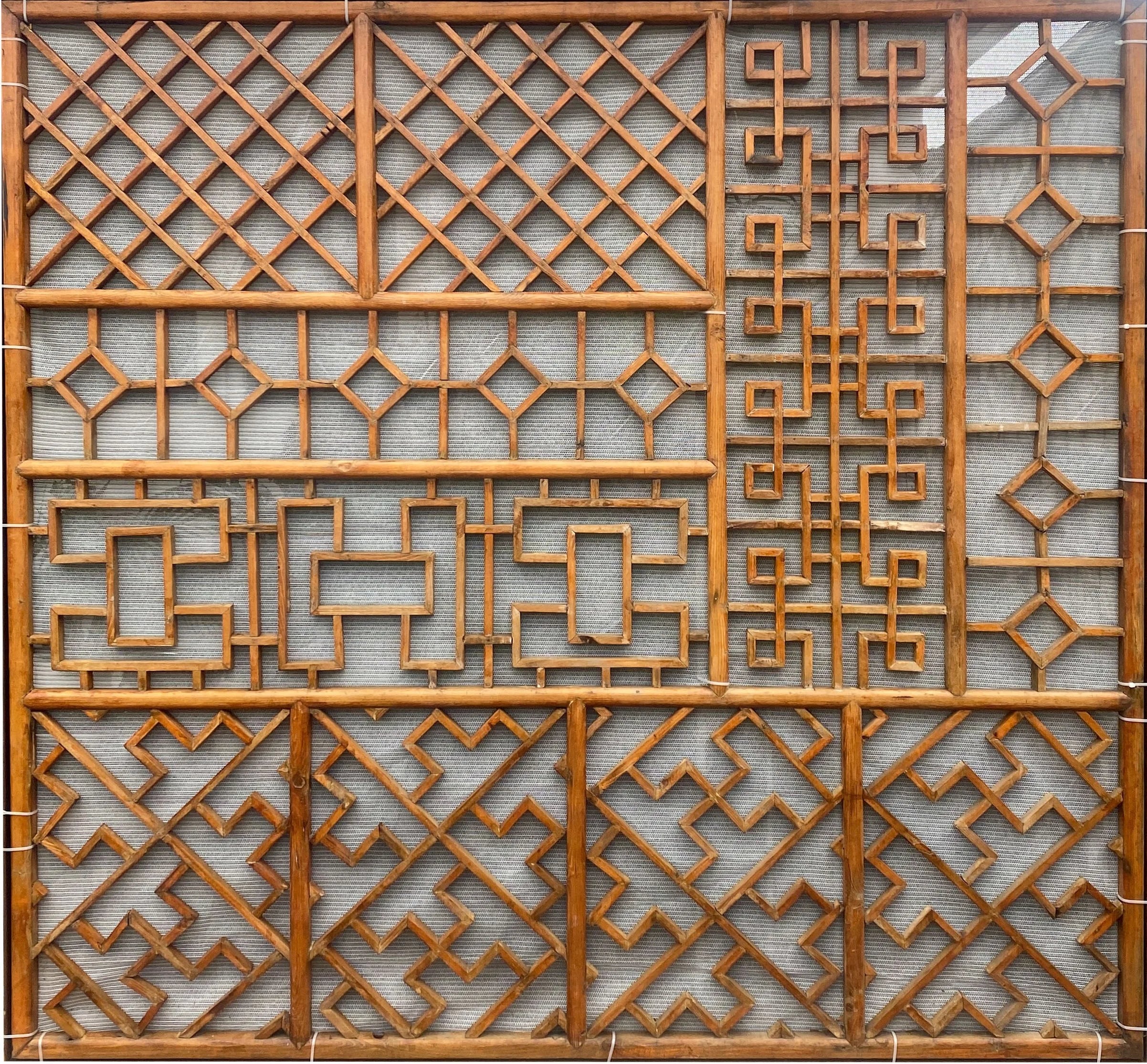 Chinese Timber Screen
