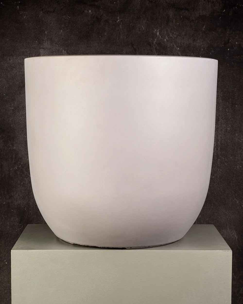 Fibreglass Pot - Grey Egg (L)