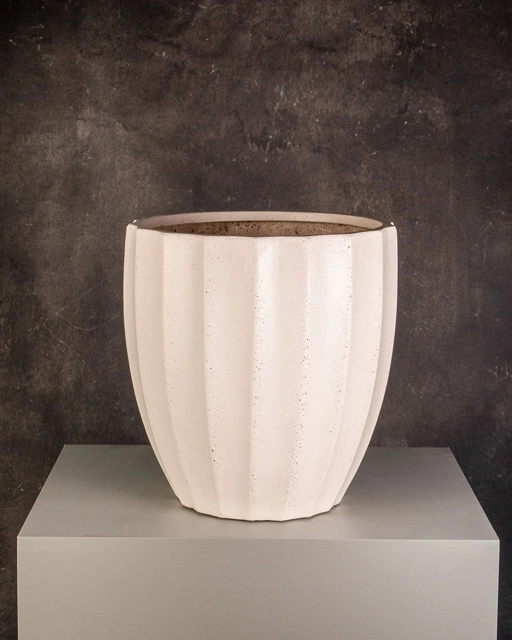 Fibreglass Pot Scalloped