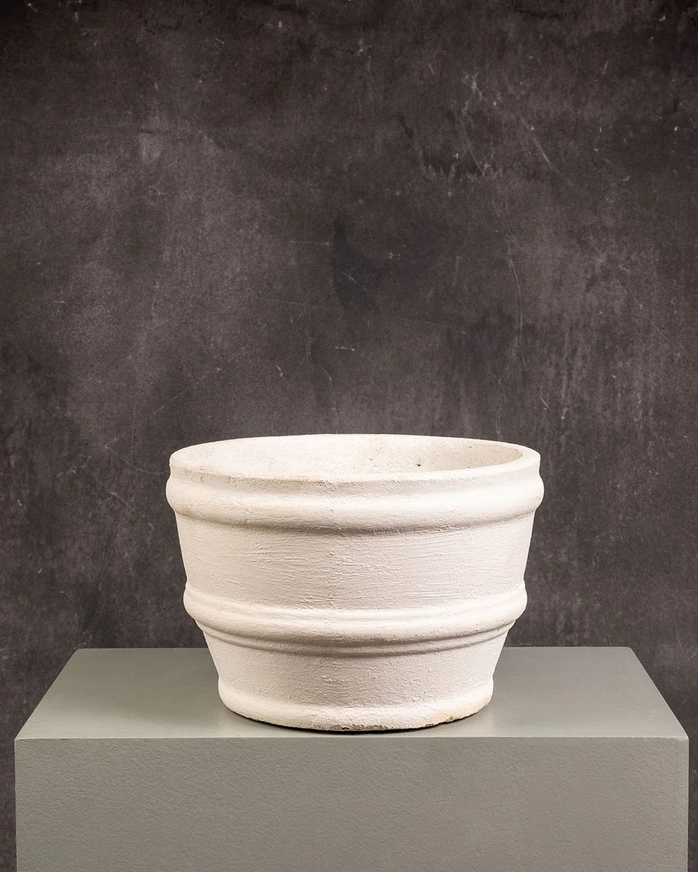 Concrete Pot White Vintage